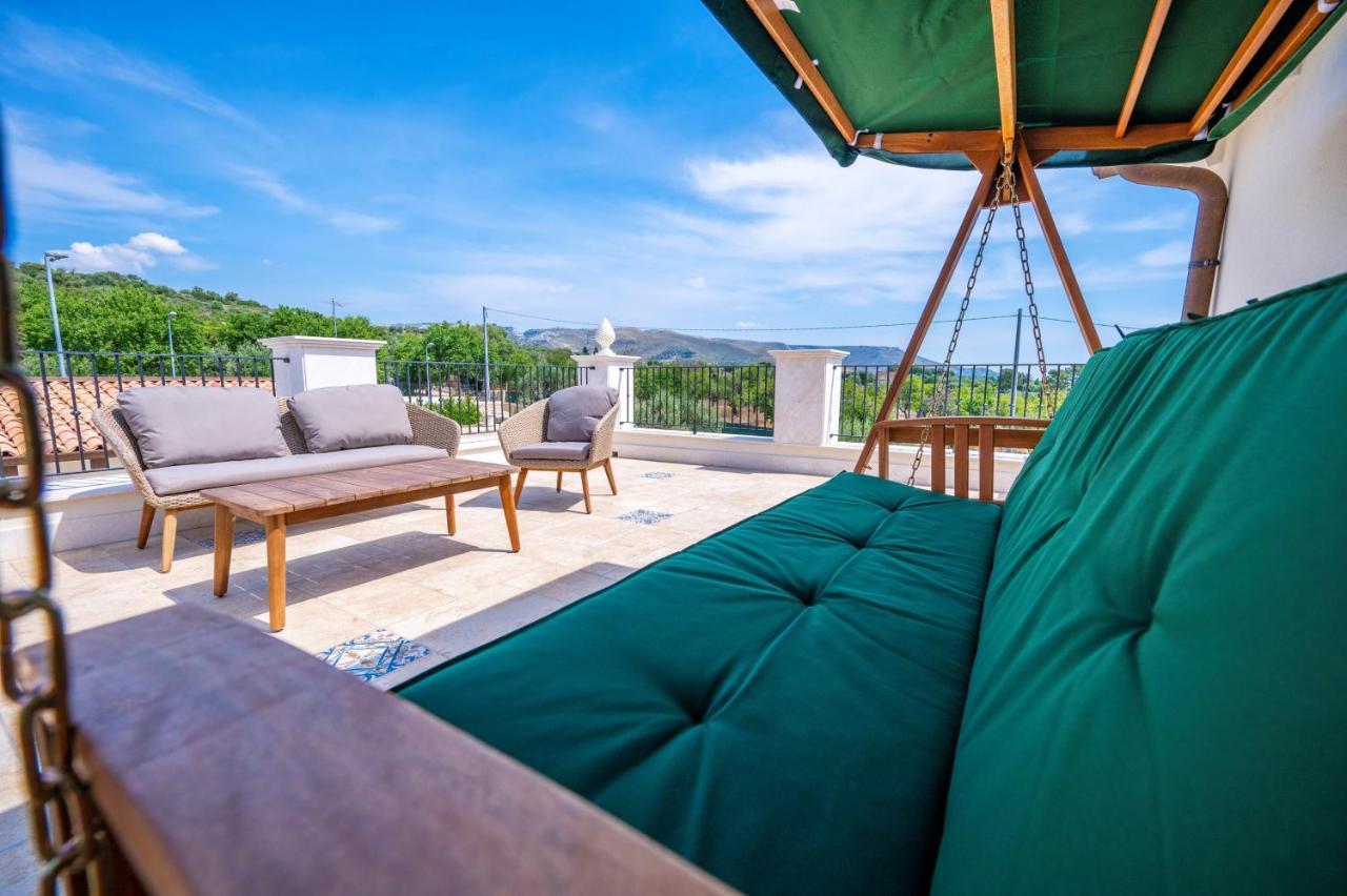 Villa Carmiano Luxury Bedrooms In Avola In The Province Of Syracuse With Spa And Swimming Pool And Wonderful Seaview Exteriör bild