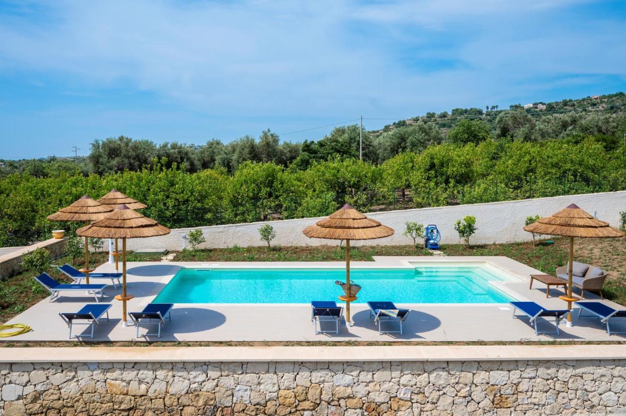 Villa Carmiano Luxury Bedrooms In Avola In The Province Of Syracuse With Spa And Swimming Pool And Wonderful Seaview Exteriör bild